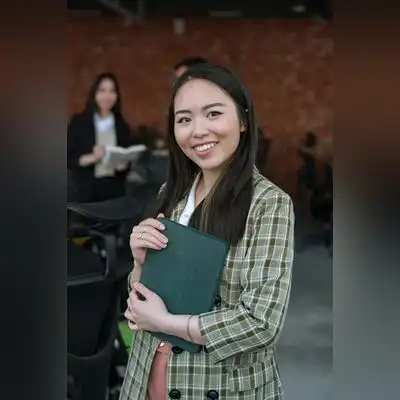 杨雅悦